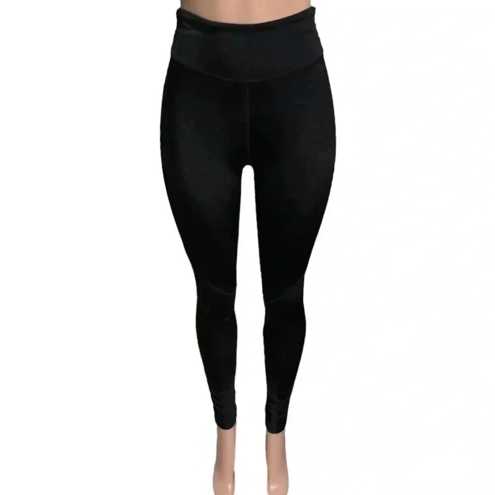 ALALA Women’s Black Shiny Leggings
